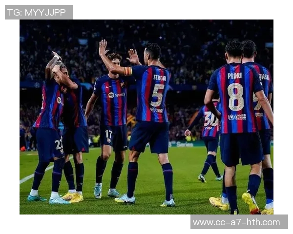 皇马与巴萨均关注墨西哥新星莫拉签约讨论尚早