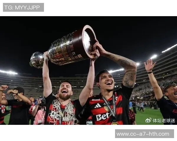 弗拉门戈续约40岁主帅费利佩至2027年15个月内夺得5冠实现全满贯 弗拉门戈续约40岁主帅费利佩至2027年15个月内夺得5冠实现全满贯