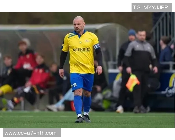 斯内德参加减肥真人秀自曝烦恼直言看到自己身材不满意感到很不爽